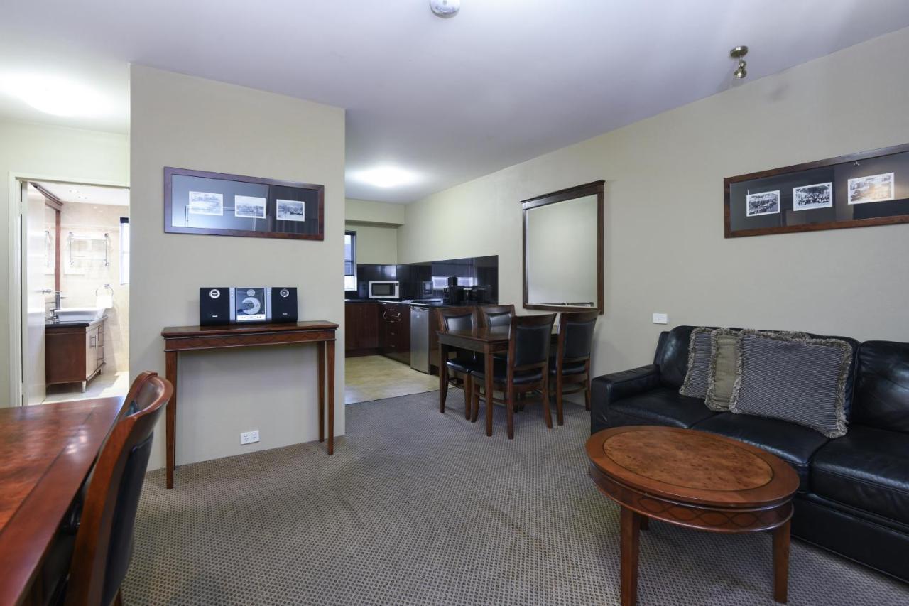 Rydges Armidale Hotel Exterior photo