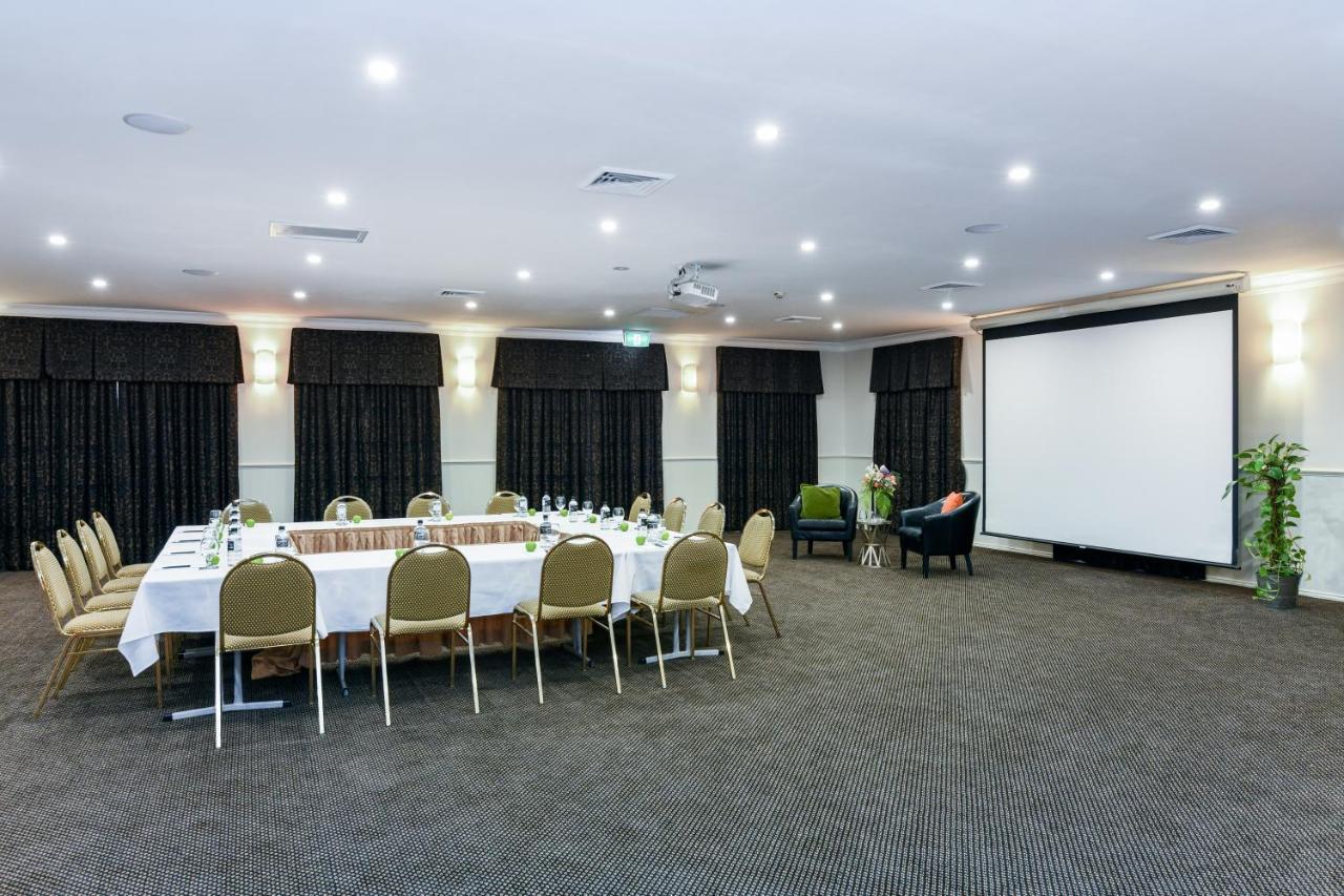 Rydges Armidale Hotel Exterior photo
